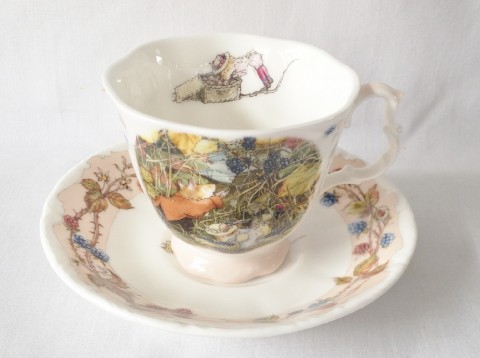 1998 CUP AND SAUCER
